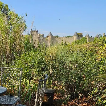 La Caverne De Fontgrande, Piscine Et Parking Et Vue Cite Carcassonne